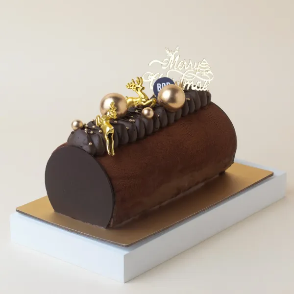 Christmas Cakes & Log Cakes in Singapore 2026: What We’re Baking This Year